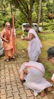 documents/gallery/HH_Swamijis_visit_to_Shri_Bhandikeri_Math,_Gokarn_and_Shri_Guru_Math,_Mallapur._21_July_2026/20260721 Bhandikeri (1).jpg
